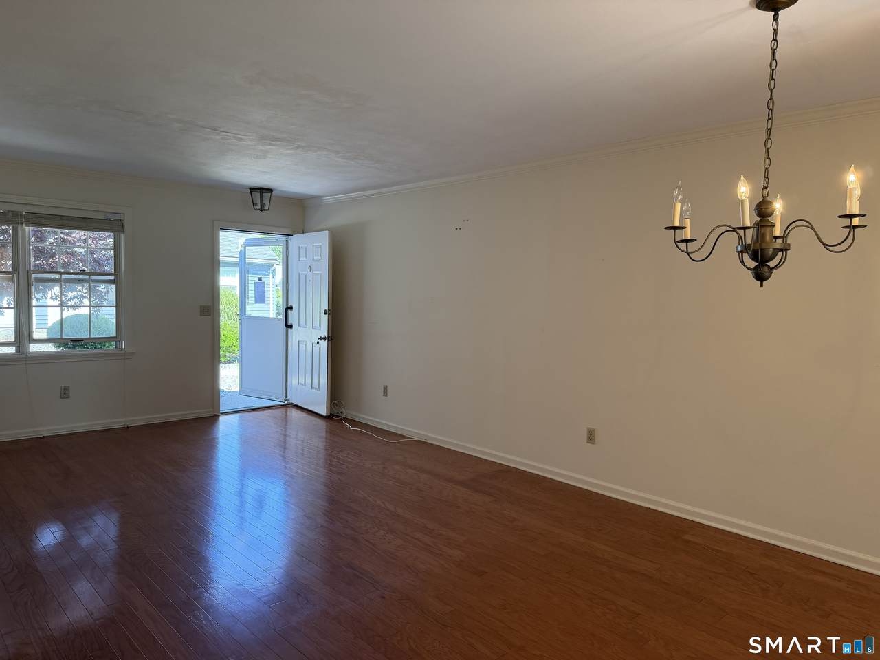 20 Plymouth Court - Photo 1