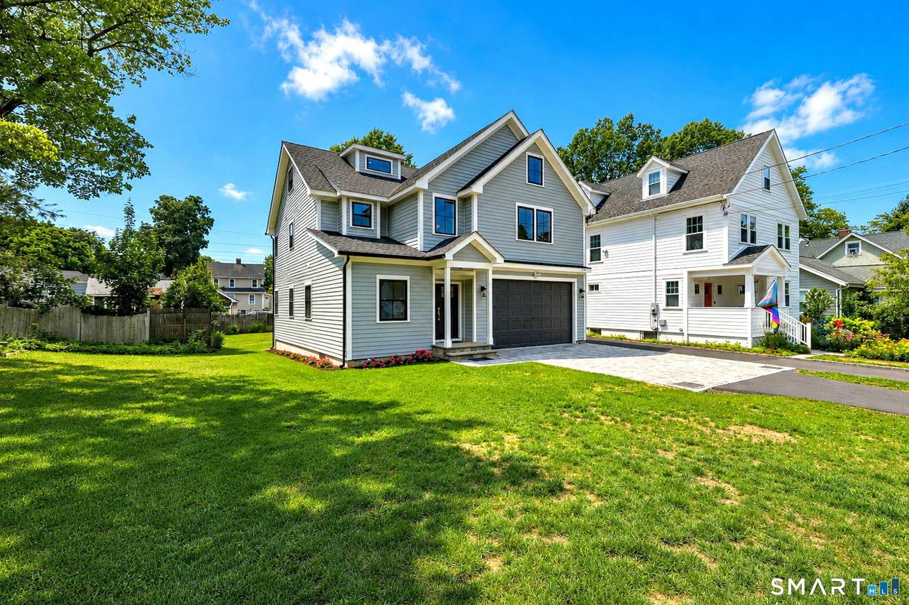 35 Myrtle Street - Photo 1