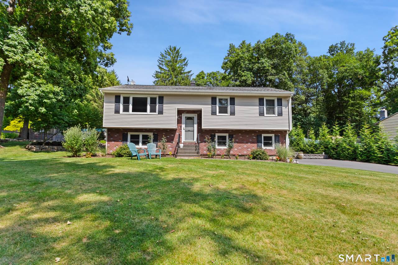 41 Wilkes Road - Photo 1
