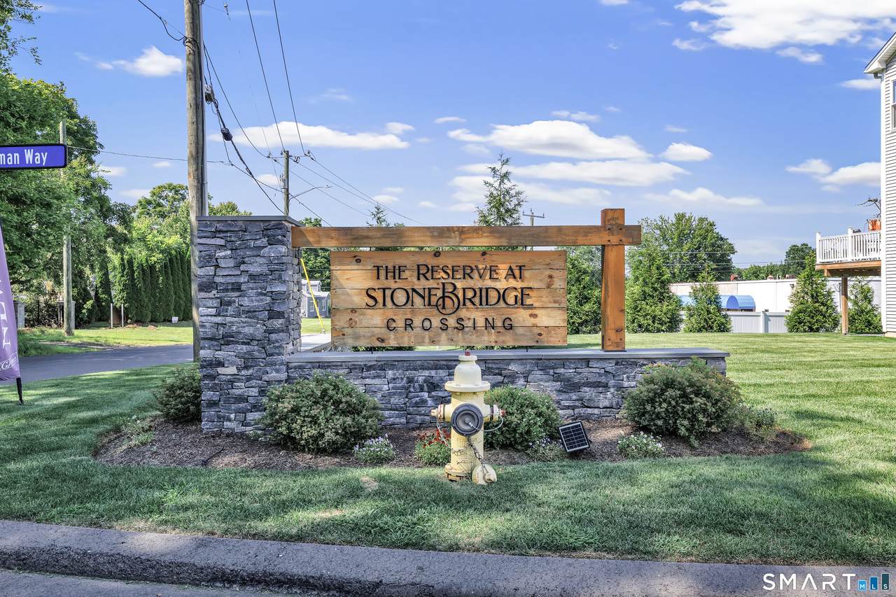 73 Shea Circle - Photo 1