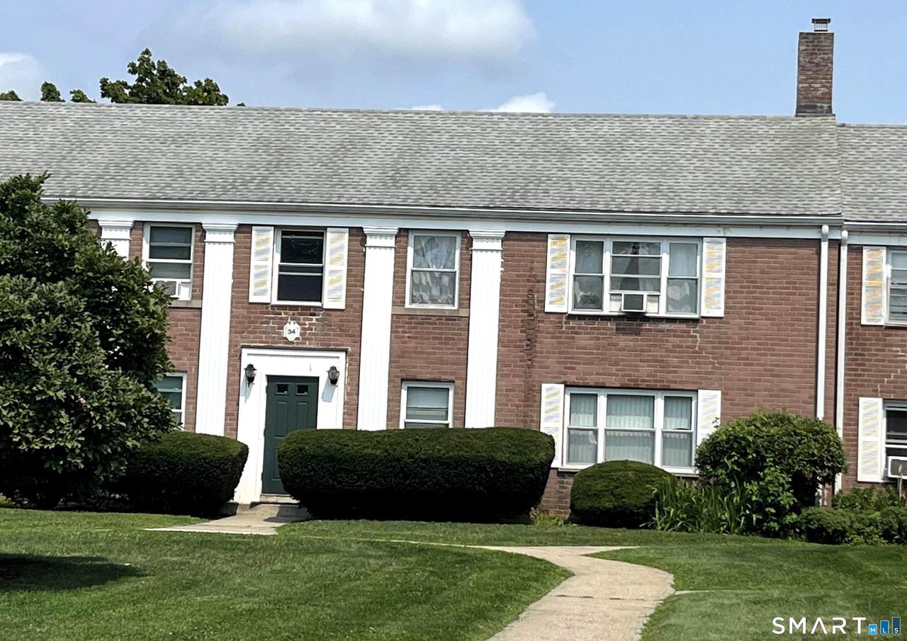 34 Standish Road - Photo 1