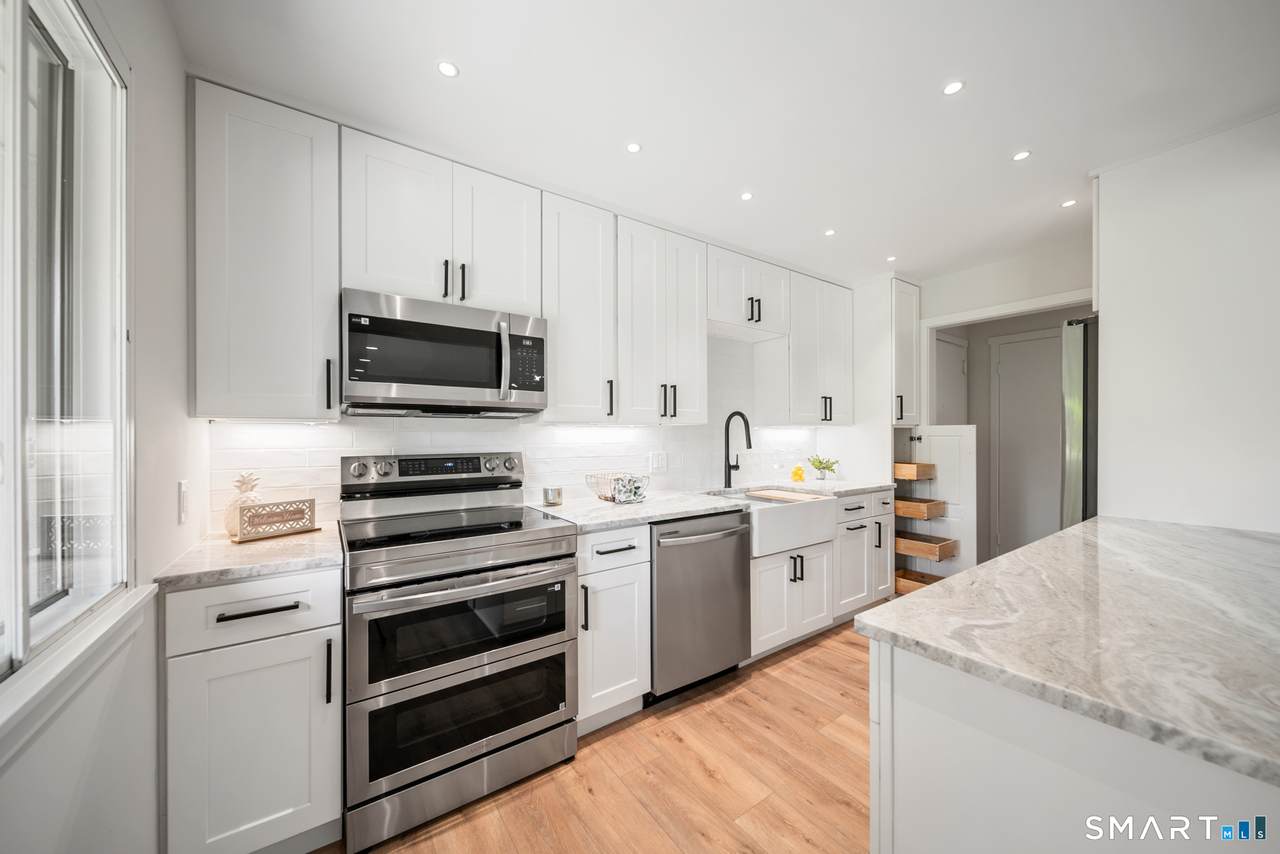 502 Heritage Village - Photo 1
