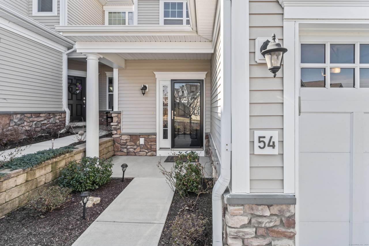54 Great Hill Drive - Photo 1