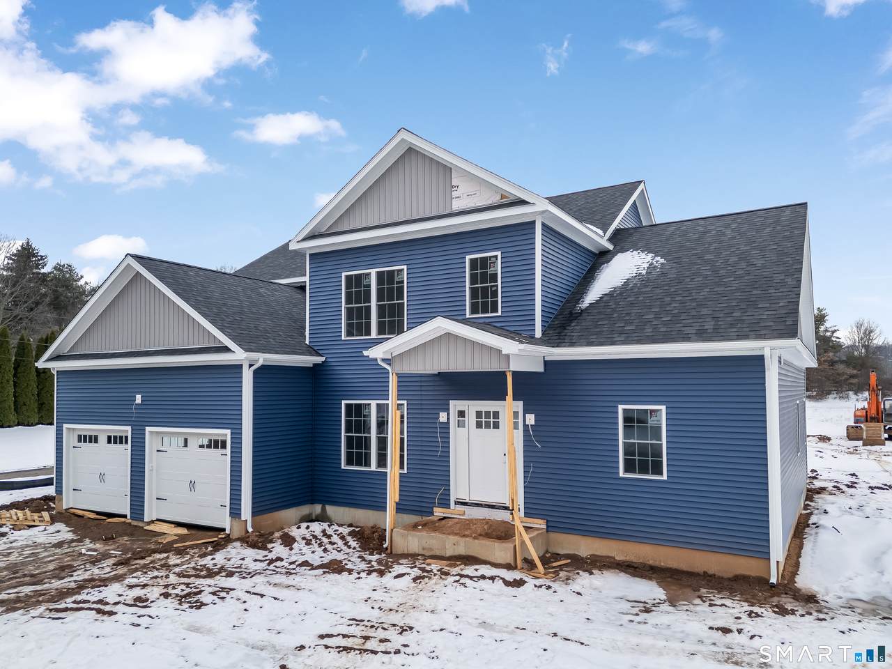 160 Bee Street - Photo 1