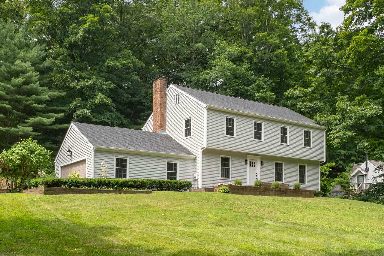 910 Goose Lane - Photo 1