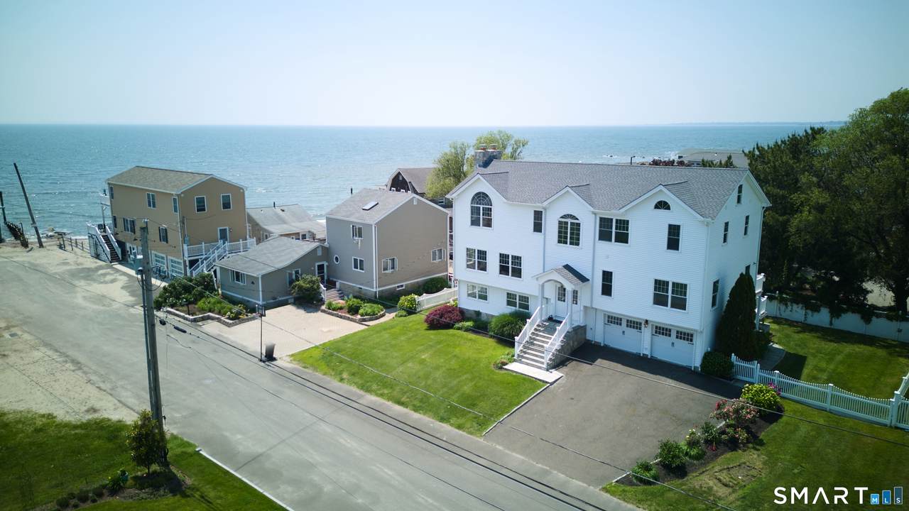 35 Fifth Avenue - Photo 1