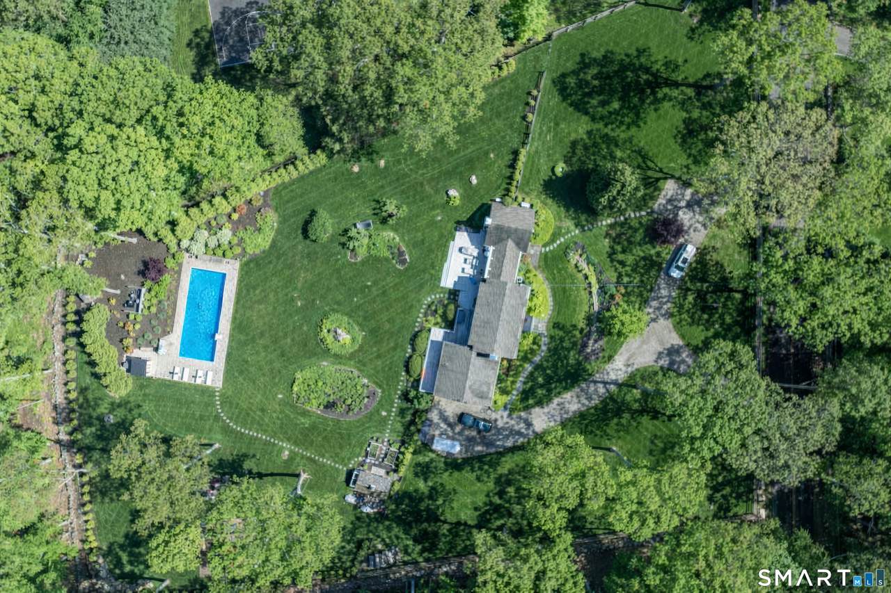 7 Birch Hill Road - Photo 1