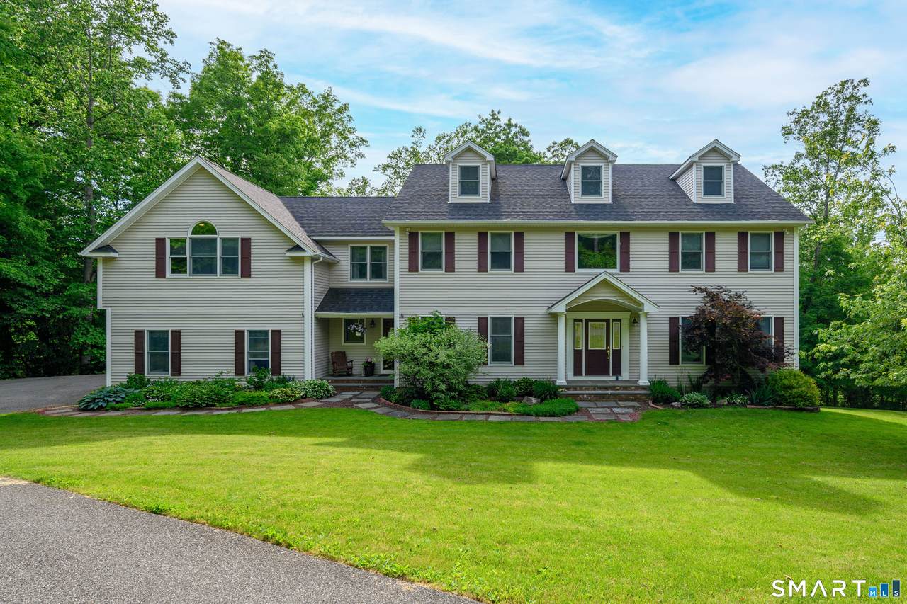 17 Weldon Woods Road - Photo 1