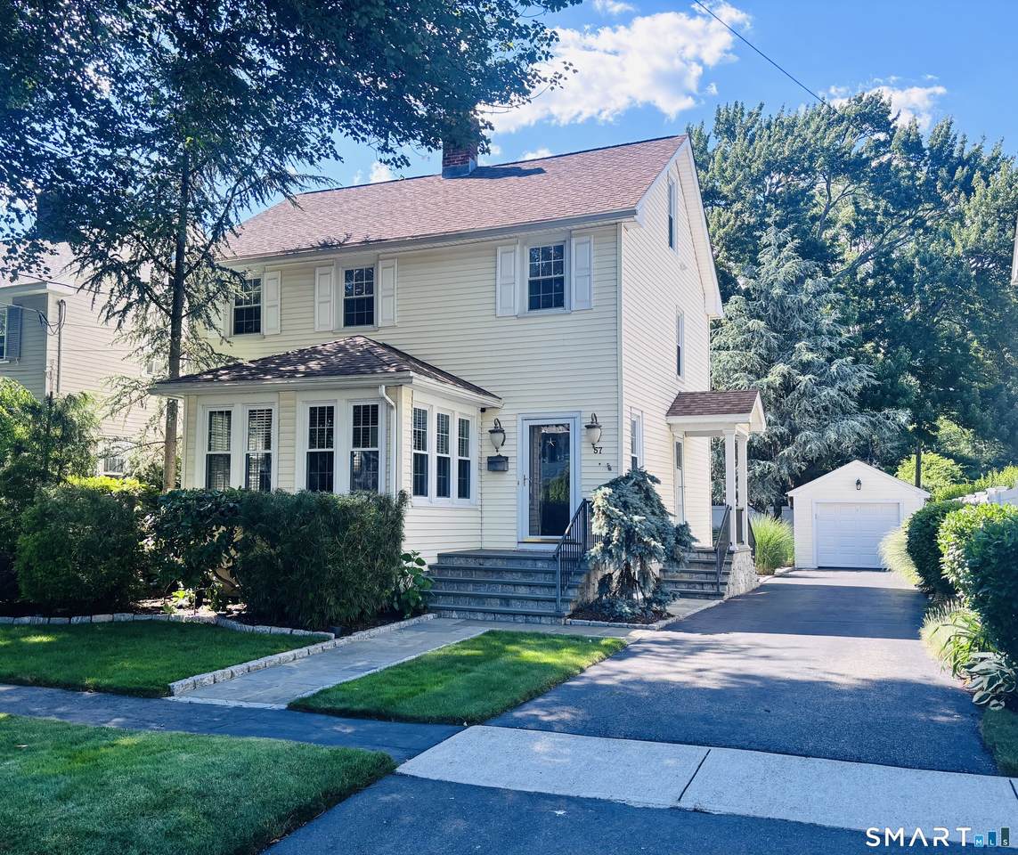 57 Wilbar Avenue - Photo 1