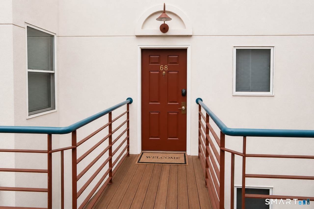 839 Main Street - Photo 1