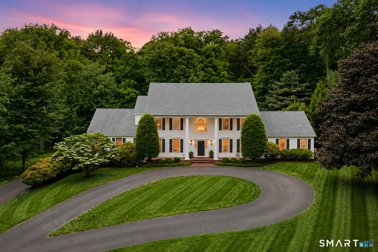 73 Foggwood Circle - Photo 1