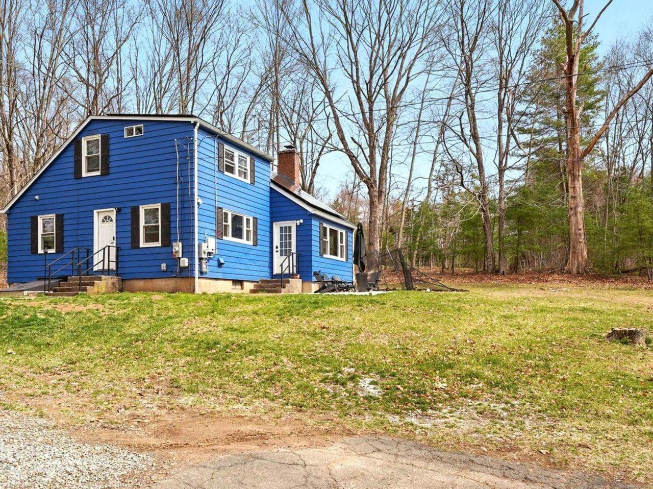 51 Hebron Road - Photo 1