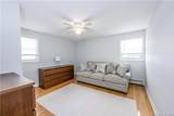135 Oakley Street - Photo 21