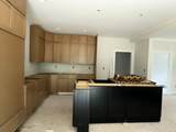 14 Village Circle - Photo 4