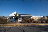 286 Maple Avenue - Photo 14