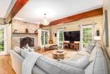 10 Woods End Drive - Photo 16