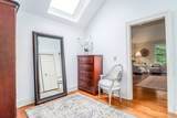 10 Woods End Drive - Photo 18