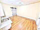 105 Bank Street - Photo 4
