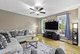 55 Perry Lane - Photo 8