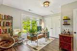 25 Ross Avenue - Photo 33