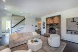 247 Roxbury Road - Photo 18