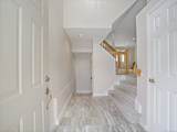 11 Boulevard Drive - Photo 3