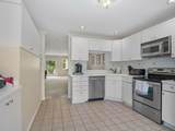 11 Boulevard Drive - Photo 8