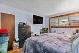 11 Bedford Avenue - Photo 18