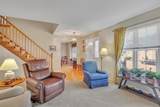 14 Jeremy Way - Photo 5