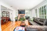 21 Chimney Drive - Photo 3