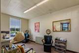 368 Hopmeadow Street - Photo 15