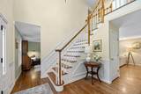 31 Nathan Hale Court - Photo 3
