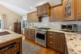 31 Nathan Hale Court - Photo 8