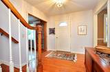 8 Revere Road - Photo 4