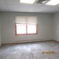 985 Farmington Avenue - Photo 7