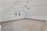 32 Lamberton Street - Photo 18