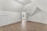 74 Carleton Avenue - Photo 9