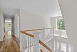 289 Young Street - Photo 14