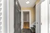 11 Roger Avenue - Photo 4