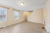 454 Maple Avenue - Photo 5