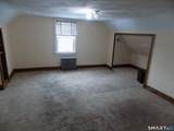 941 Farmington Avenue - Photo 11