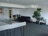 887 Farmington Avenue - Photo 21