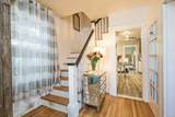 155 Moody Avenue - Photo 2
