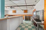 1622 Thomaston Avenue - Photo 9