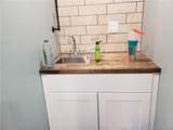 1636 Baldwin Street - Photo 6