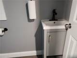 1636 Baldwin Street - Photo 7
