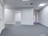 100 Queen Street - Photo 10