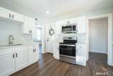 121 Hawthorne Avenue - Photo 3