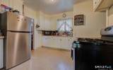 682 Main Street - Photo 5