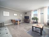 1 Gold Street - Photo 8